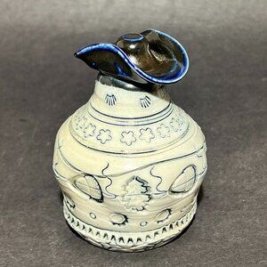 Bob Cheryl Husby Cowboy Hat Art Pottery Porcelain Paperweight Gray Salt Glaze